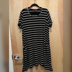 trendyland dress; 3x; black/white stripes